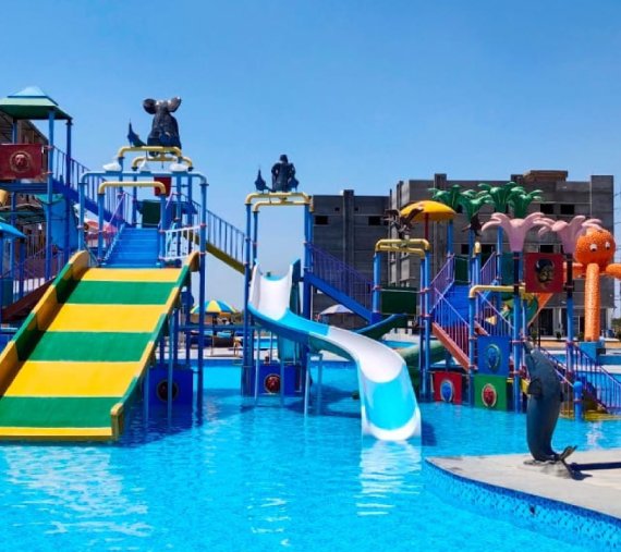water park